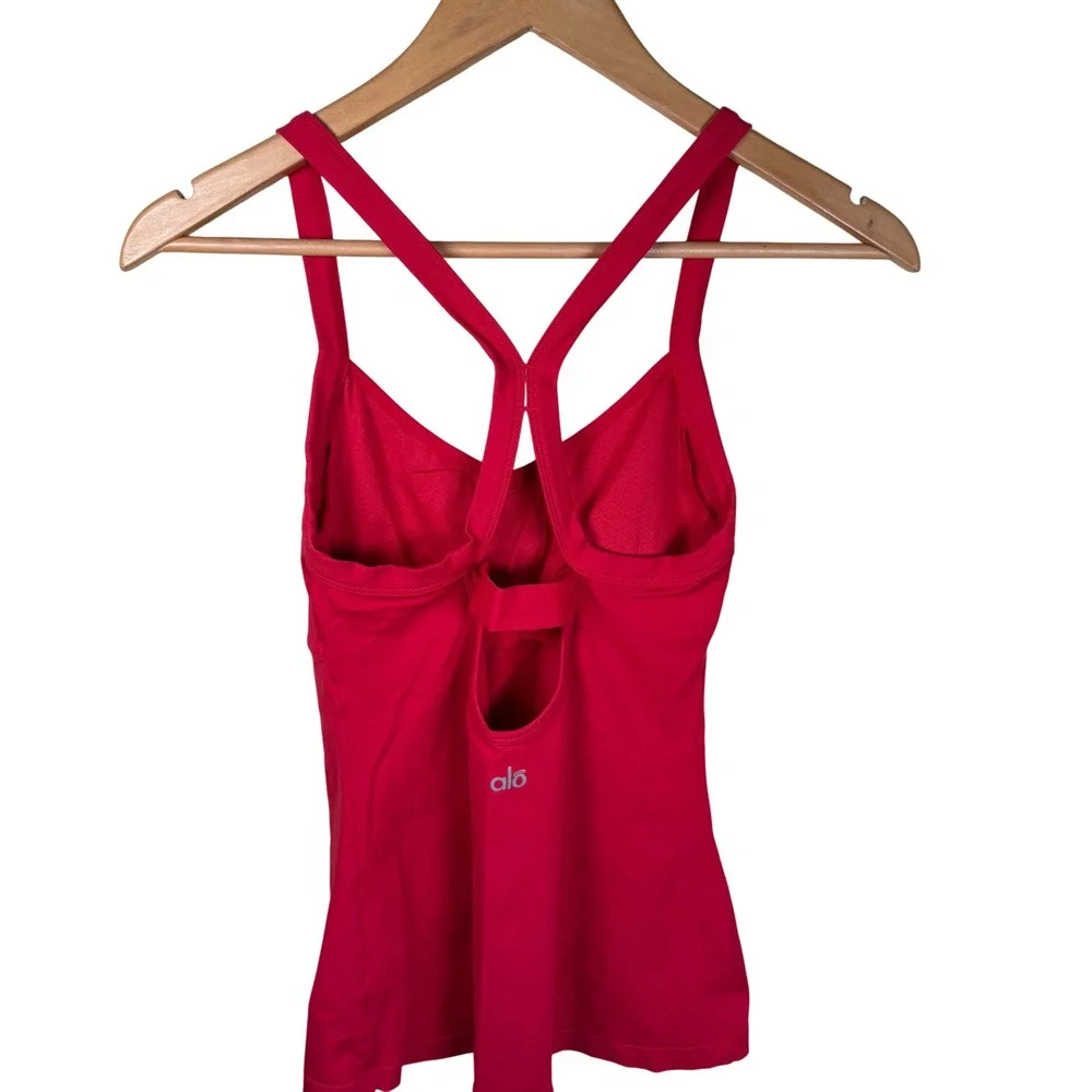 Alo Yoga Lotus Tank Women XS Cherry Red Strappy Racerback Built-in Bra‎ Workout